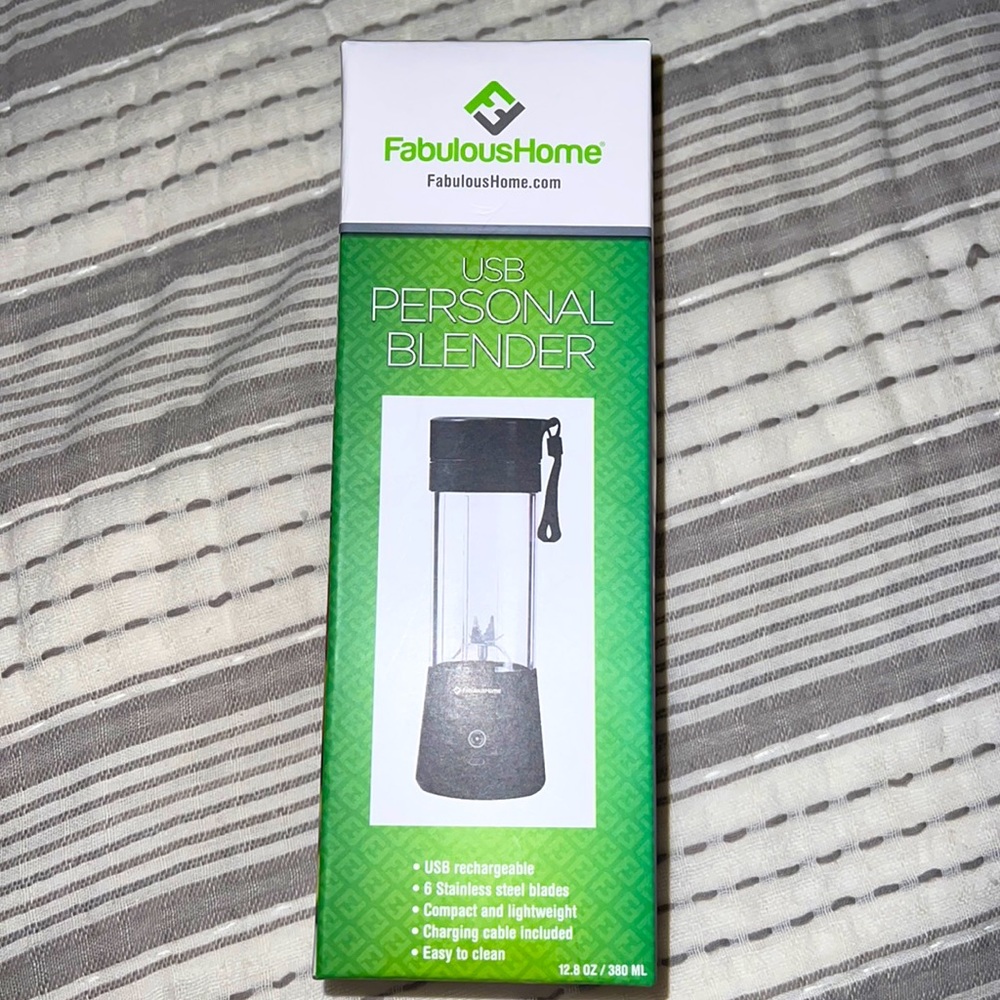 NWT FabulousHome USB Black Personal Blender